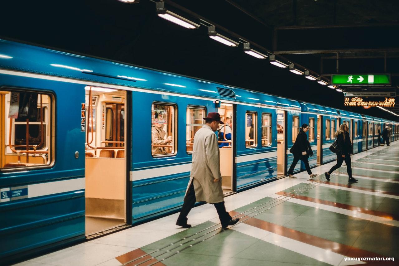 Yuxuda metro görmək