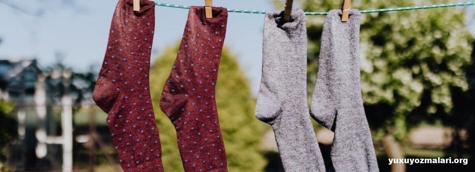 Yuxuda corab görmək Yuxuda corab görmək